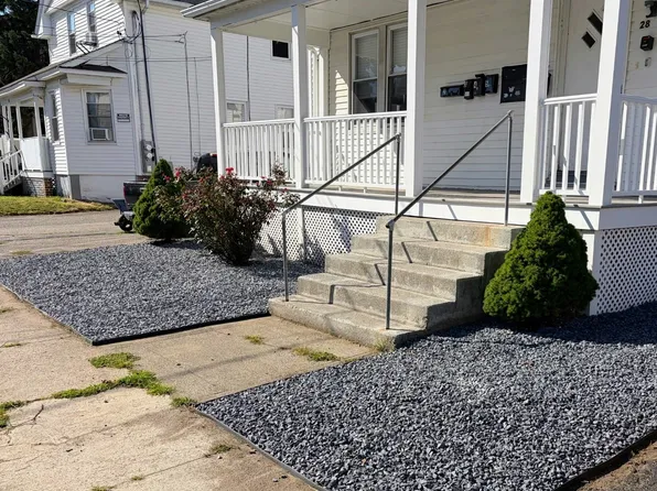 28-32 Mary Ave #1, East Providence, RI 02914