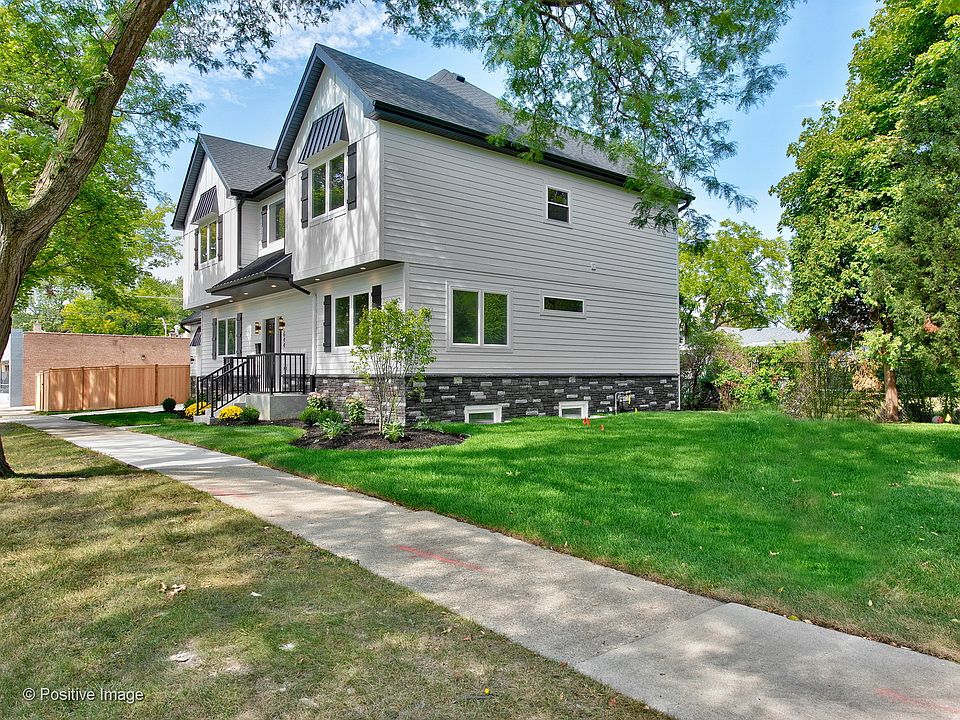 1st image of 644 6th Ave
