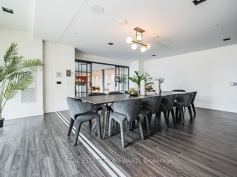 5 Wellington St S #301 — Photo 22