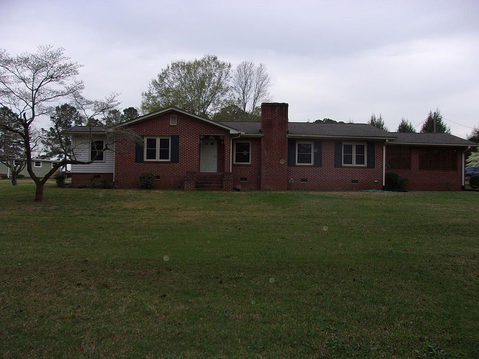 1st image of 120 Crestmont Dr