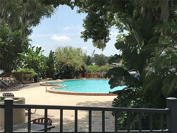 5th image of 2905 Lake Pineloch Blvd #21