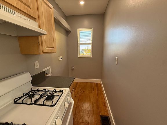5th image of 56 Everton St APT 3