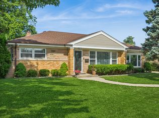 8834 Shermer Rd, Morton Grove, IL 60053