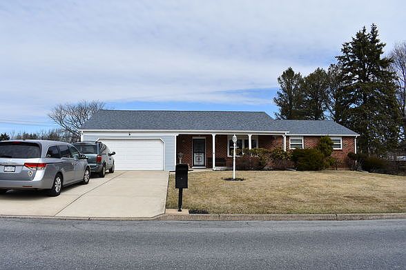 2nd image of 5518 Colony Dr