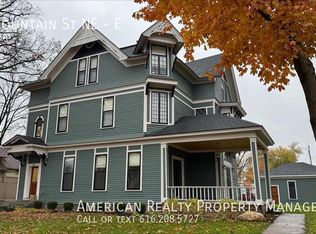 322 Fountain St NE #E, Grand Rapids, MI 49503