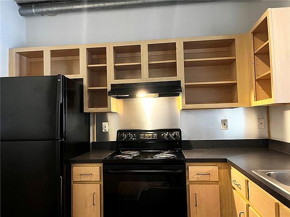 5th image of 800 Peachtree St NE APT 1206
