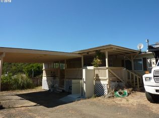 3268 Follett St, Roseburg, OR 97470