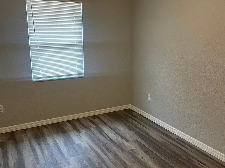 3850 NE 217th Ct #A — Photo 11