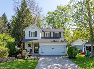 8716 Blossom Dr, Mentor, OH 44060