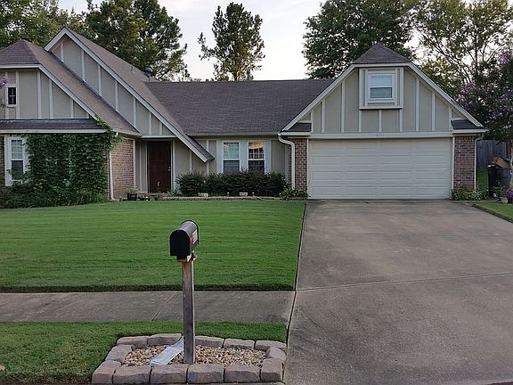 4th image of 8111 Cairn Dr