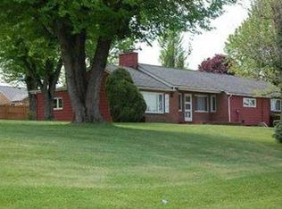 1214 Ross Ave, Ford City, PA