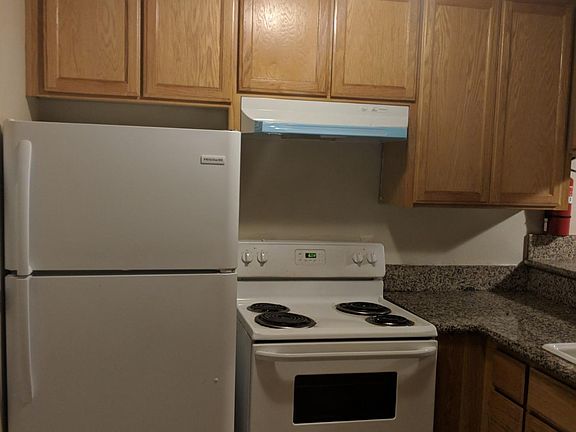 3rd image of 119 Nedra Ct APT 4