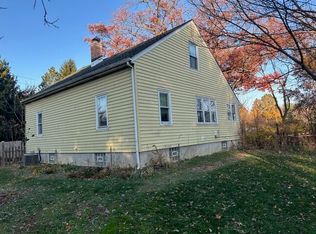 1198 S Babcock Rd, Burns Harbor, IN 46304