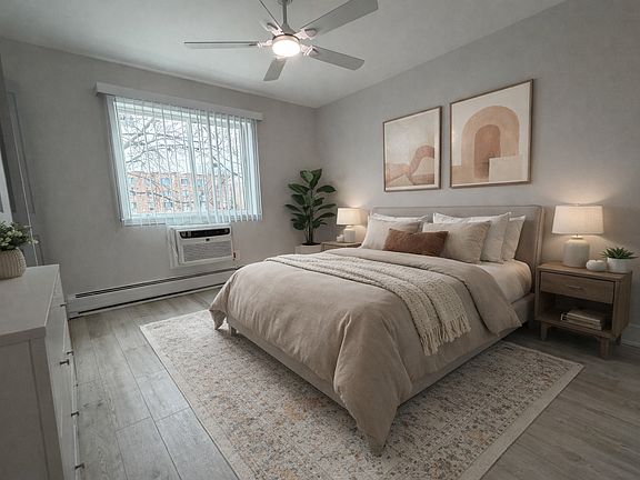 4th image of 8526 W Catherine Ave #220