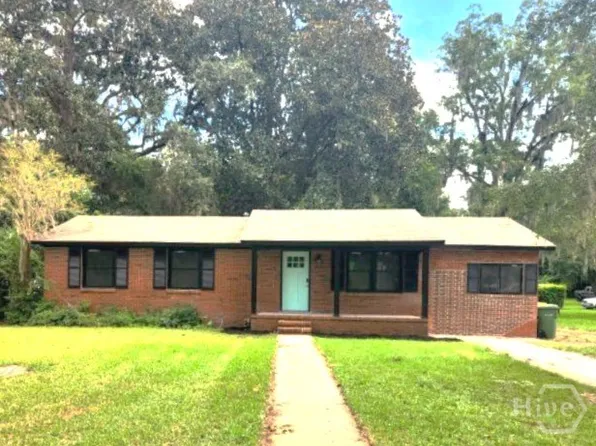 8708 Clarke Avenue, Savannah, GA