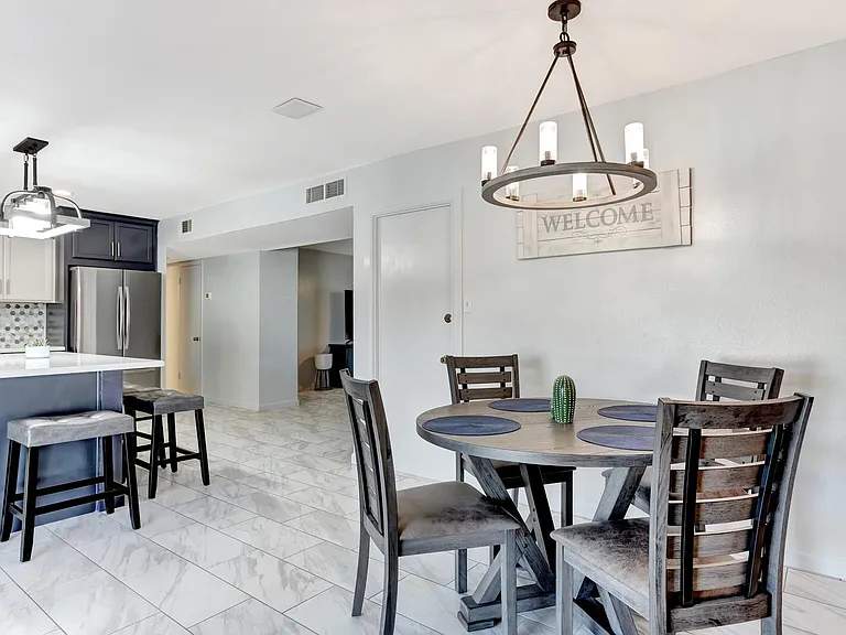 1524 E Broadmor Dr — Photo 15