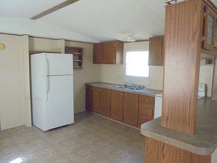 4th image of 3323 Iowa St Lot 414
