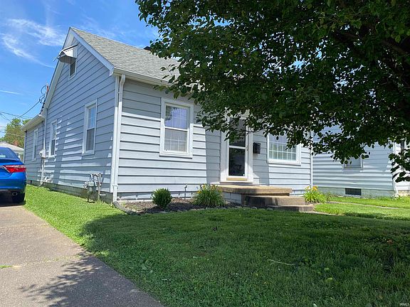 2nd image of 1612 Olive St