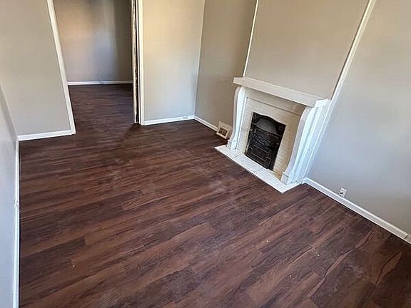 5th image of 4260 E Farlin Ave