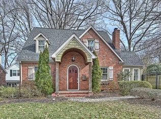 2032 Tippah Ave, Charlotte, NC 28205