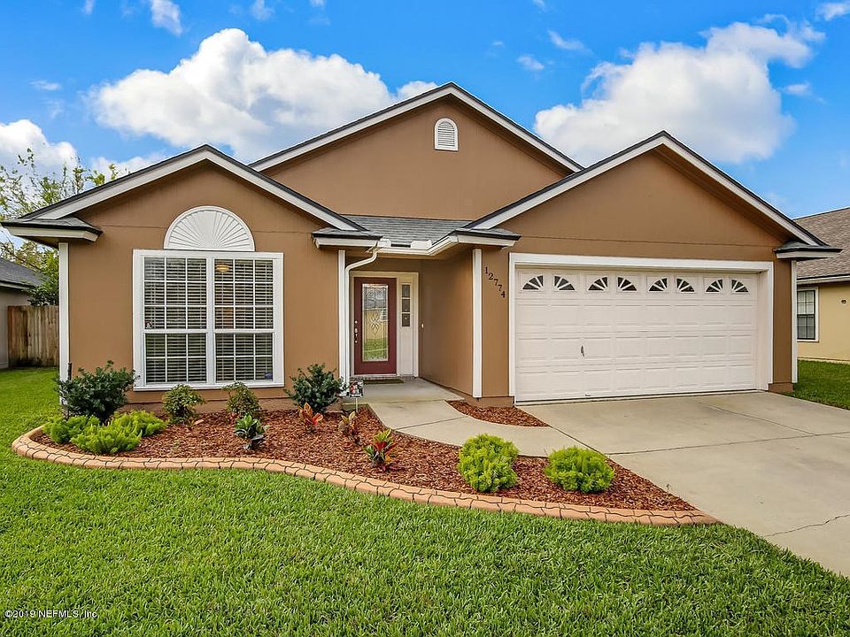 Pristine, Pool Home