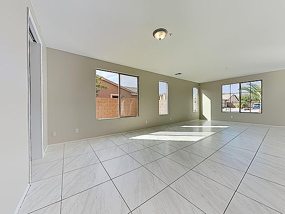 5th image of 18415 W Port Royale Ln