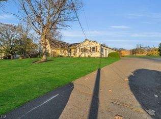 714 Saint Georges Rd, Bridgewater, NJ 08807