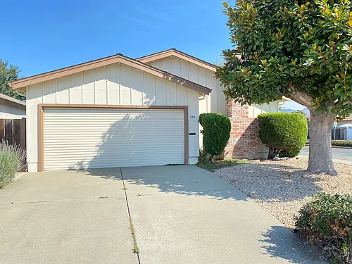 500 Cloudview Dr Photo 1