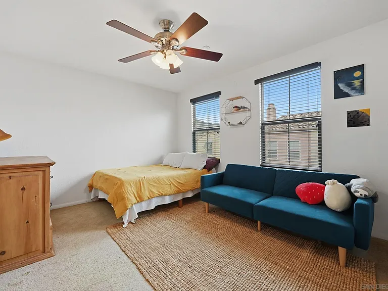 237 Marquette Ave — Photo 25