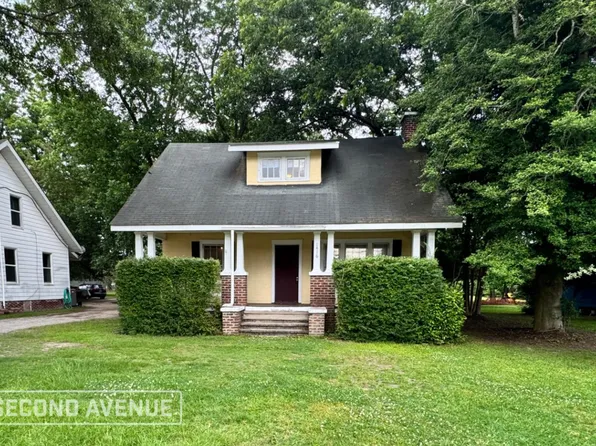 1416 Herrington Rd, Elizabeth City, NC 27909