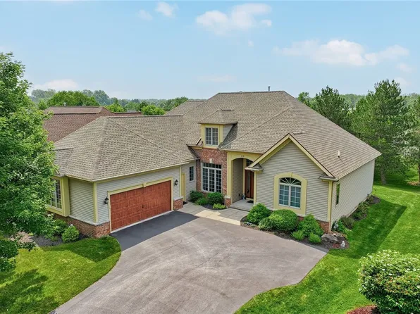 27 Brantley Way, Penfield, NY 14526