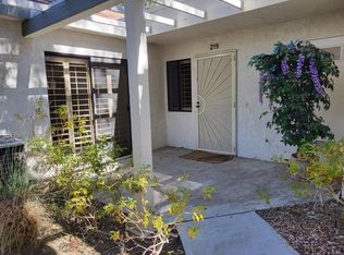353 E Via Escuela UNIT 219, Palm Springs, CA 92262