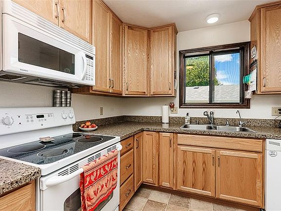 5th image of 3285 Canyon Dr Unit 53
