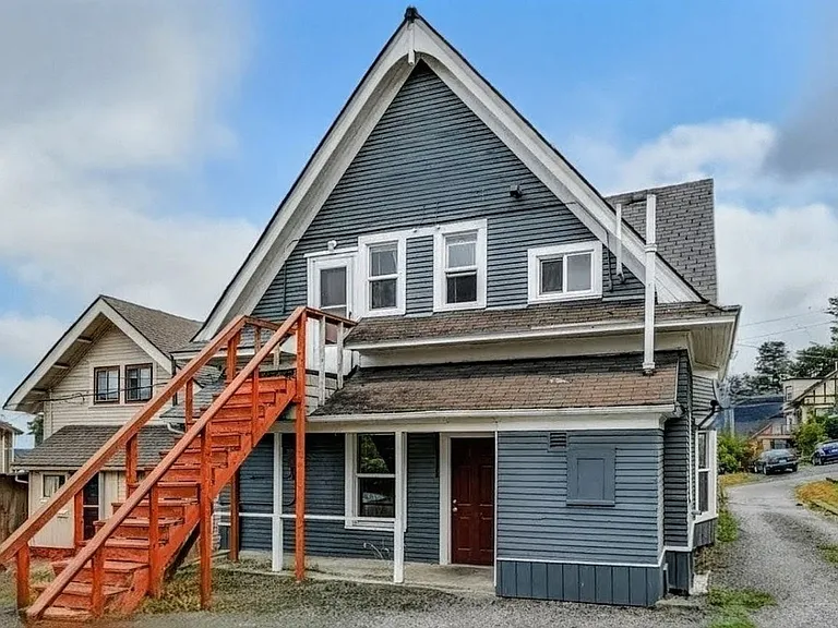 312 Pine St — Photo 2