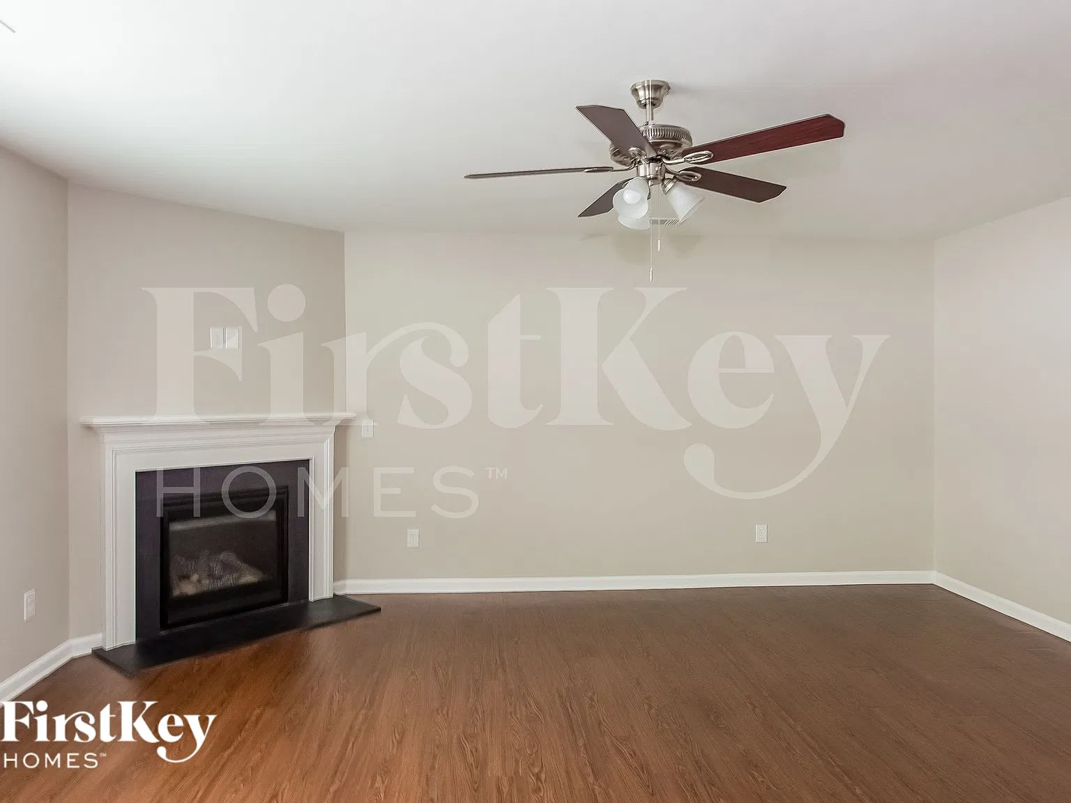 4 bed, 2.5 bath, 2635 sqft, $2,500 — Photo 4