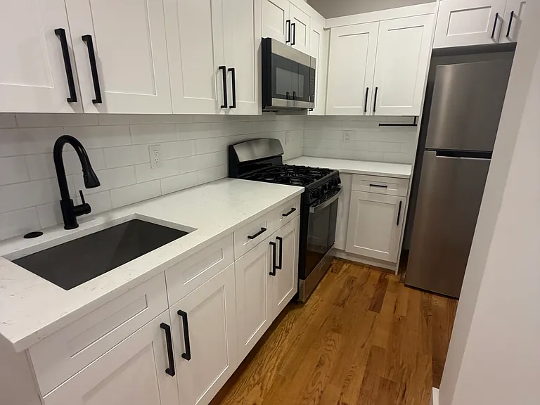 2501 West St #1F — Photo 1