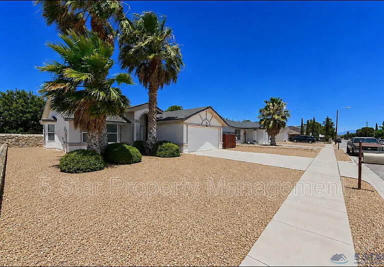 804 Margarita St — Photo 1