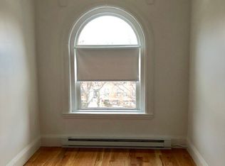 1062 Beacon St #11, Brookline, MA 02446