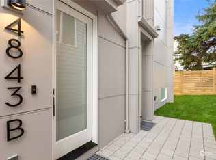 4843 B 42nd Ave SW, Seattle, WA 98116