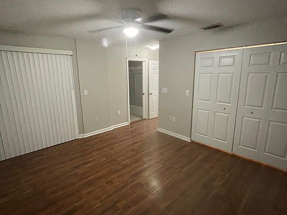 5th image of 222 Carpenters Way APT 76