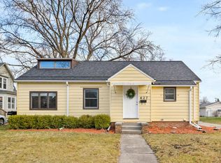 627 9th St, Ames, IA 50010