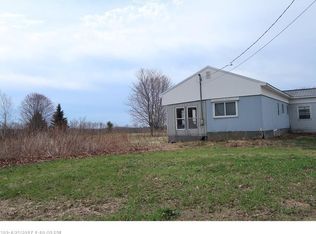 821 W River Rd, Augusta, ME 04330