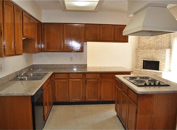 2nd image of 11111 Willwood Dr