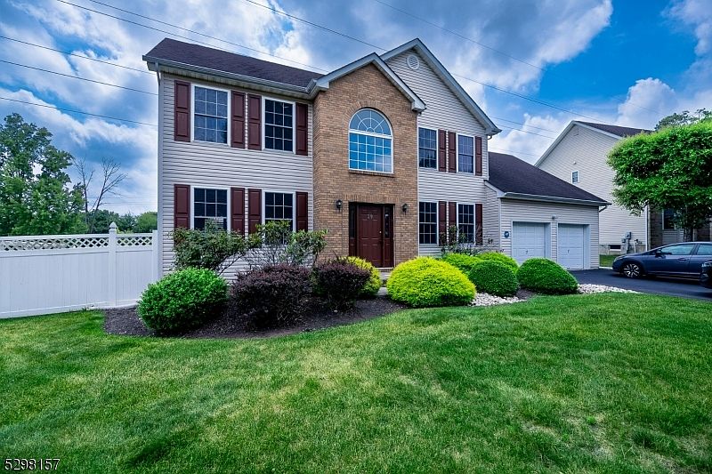 1st image of 29 Vocisano Ct