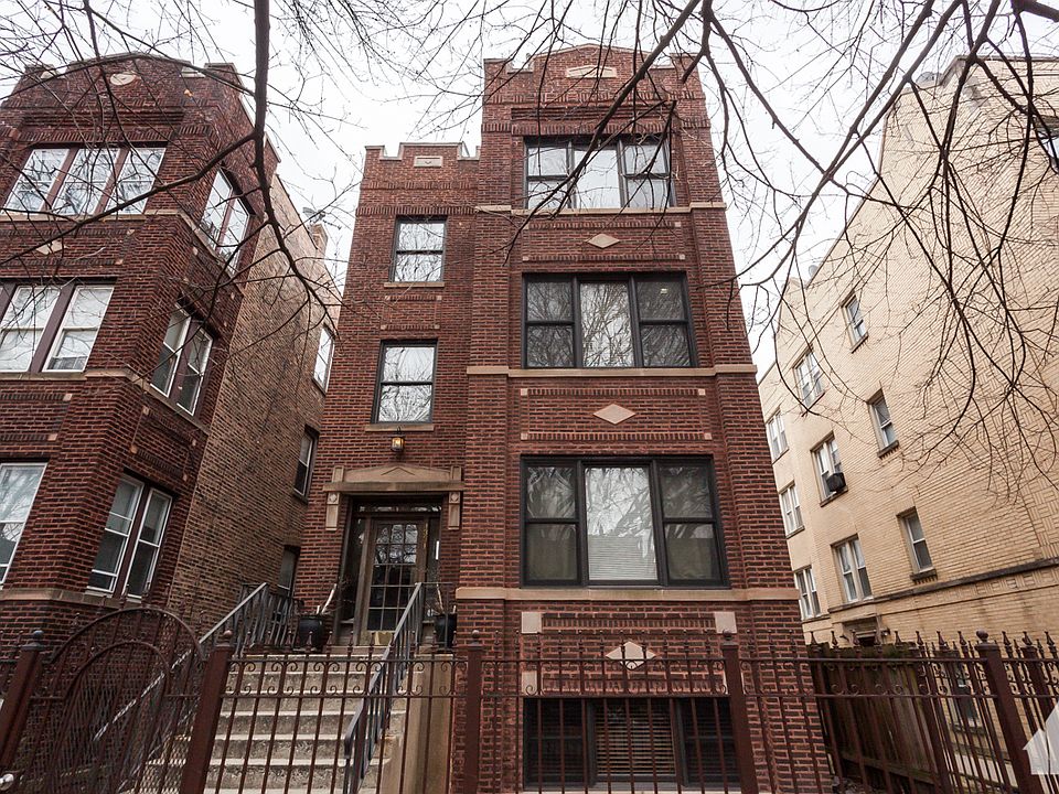 1st image of 4331 N Sacramento Ave APT 3