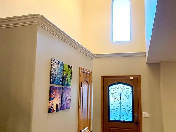 4th image of 11464 S Cranberry Hill Ct