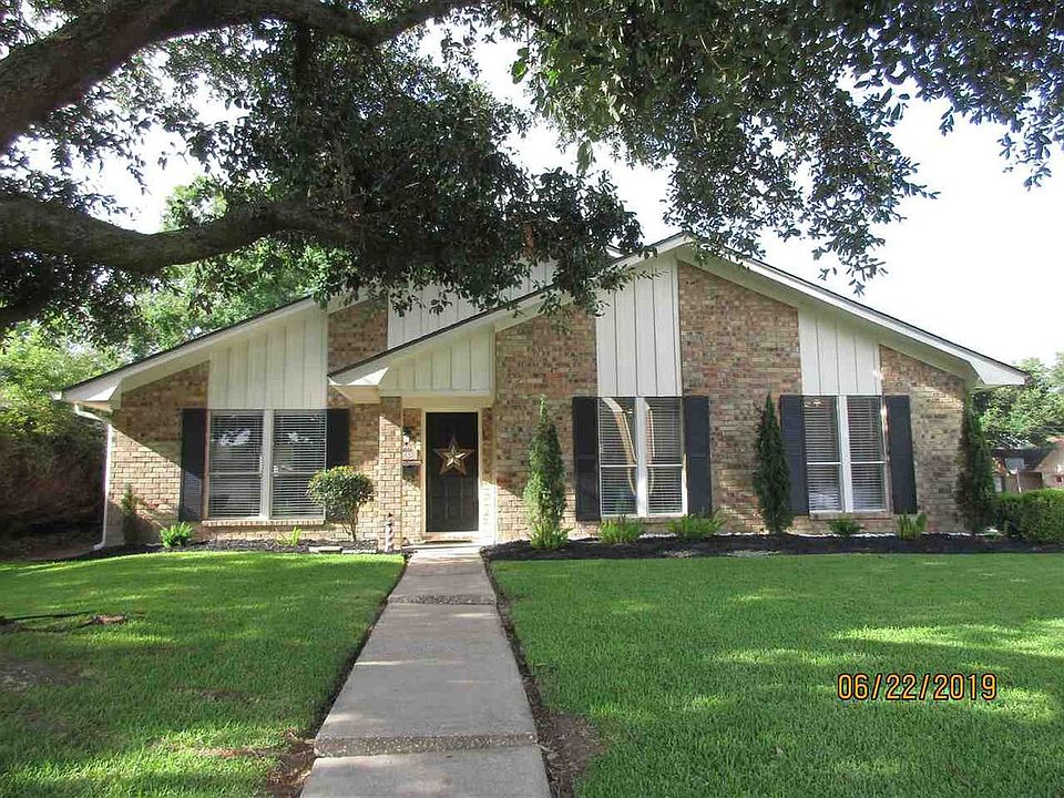 1st image of 6895 Marshall Place Dr