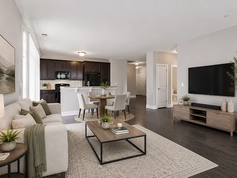 Essex Chase Apartments — Photo 10