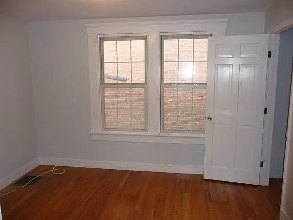24 Pearl St #2 — Photo 7