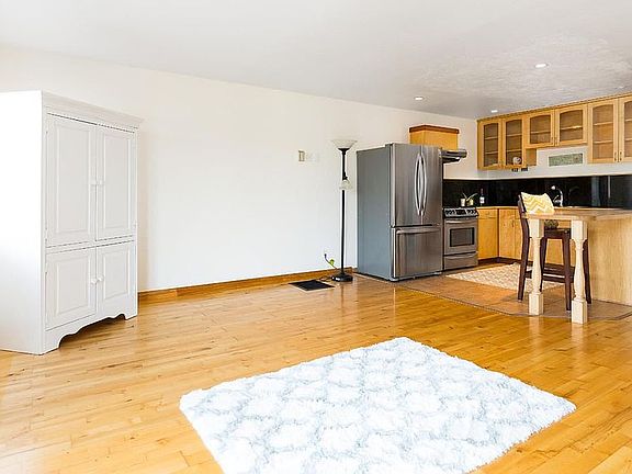 4th image of 4800 Opal Cliff Dr APT 303